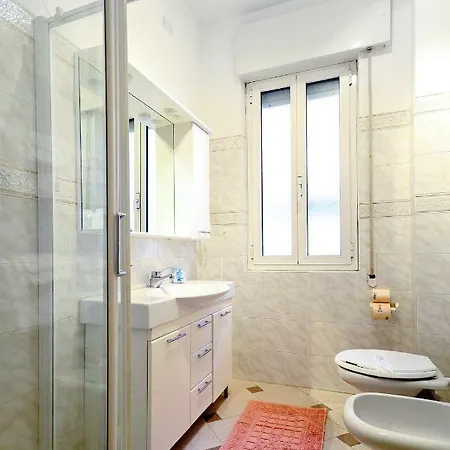 Marina 아파트호텔 2*