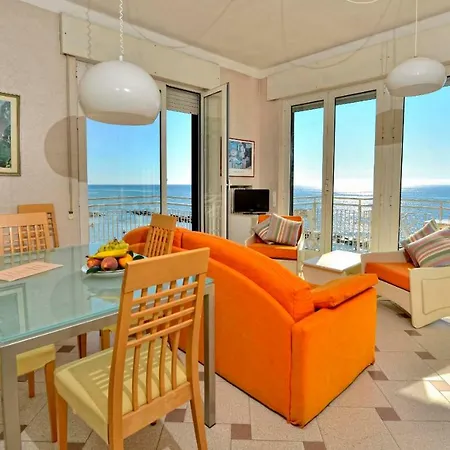 Marina 디아노마리나