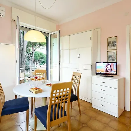 Marina 아파트호텔 디아노마리나