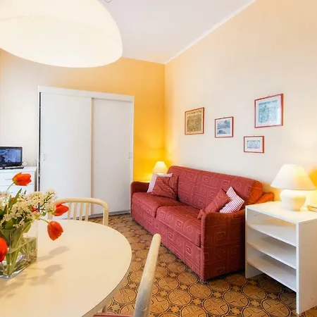 아파트호텔 Marina 2*