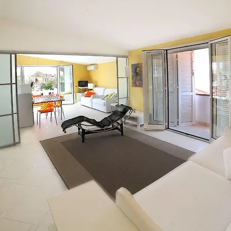 Marina Apart Otel 2*